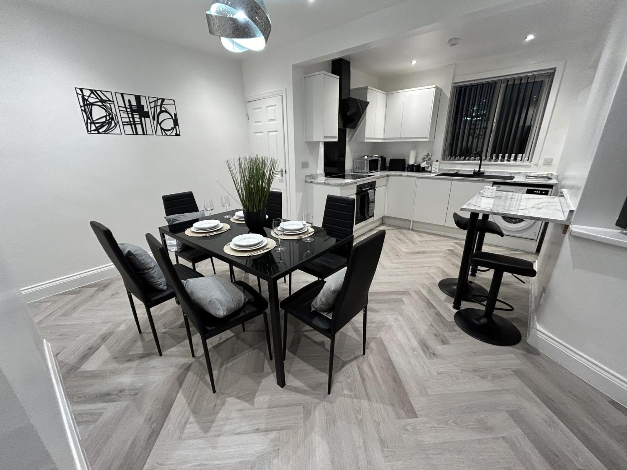 Lymer House - Stylish 3 Bedroom House In Wolverhampton Ngoại thất bức ảnh