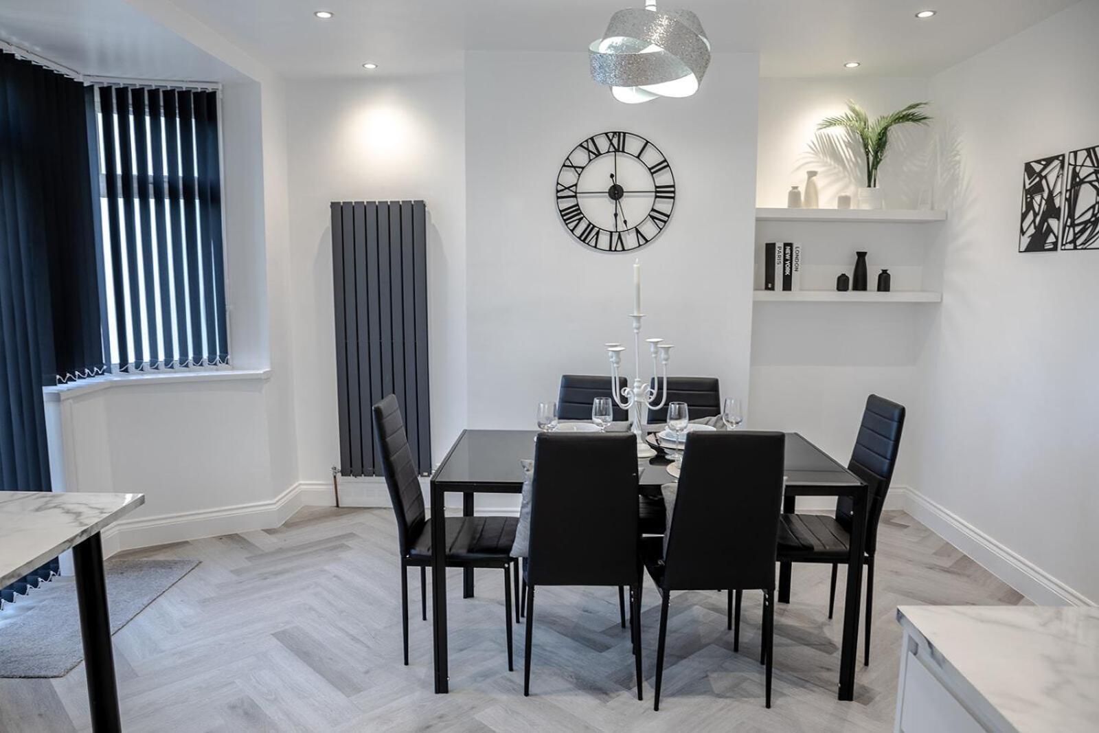 Lymer House - Stylish 3 Bedroom House In Wolverhampton Ngoại thất bức ảnh